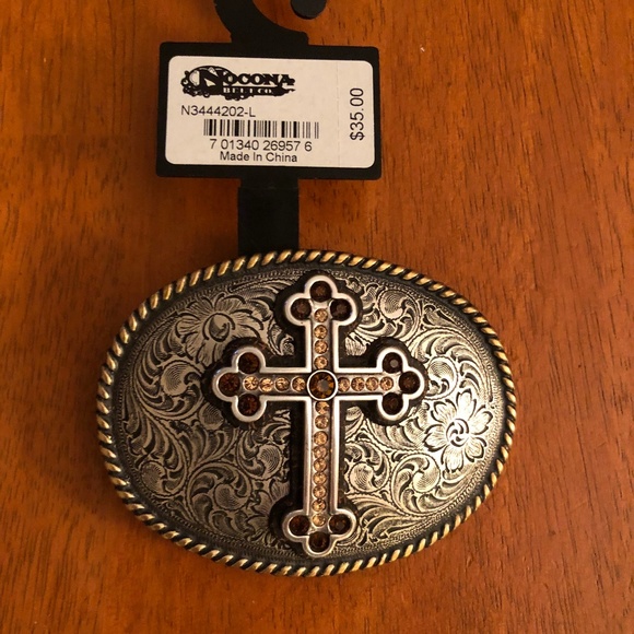 NOCANA BELT CO. Accessories - NWT - BELT BUCKLE